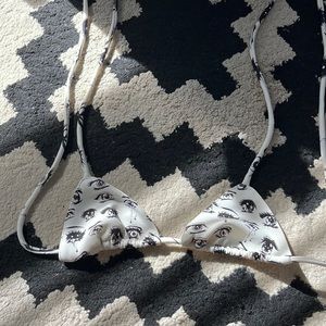 O-mighty Omweekend Triangle Bikini Top Eyes